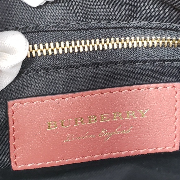 Brand New Burberry Clutch & Crossbody Bag - Picture 6 of 8